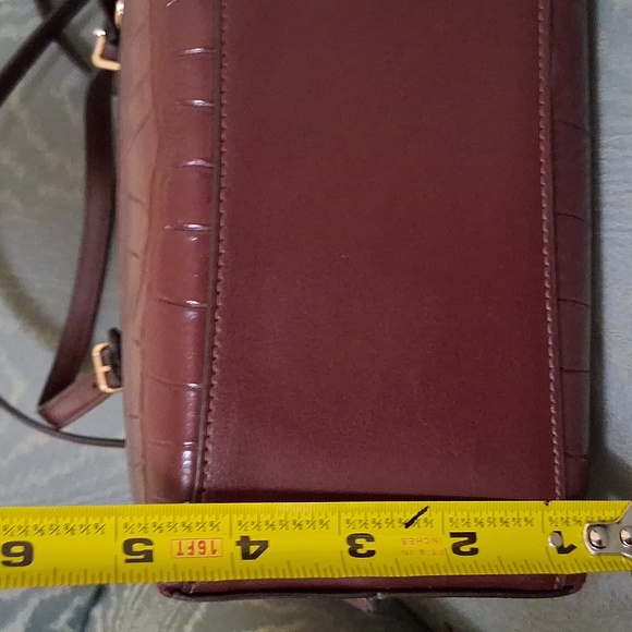 Coach Mollie Bag/Tote Embossed Brown Leather With Crossbody Strap. - Picture 9 of 9